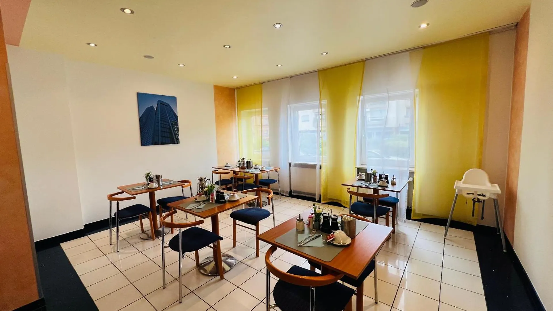Hotel Niederraeder Hof Frankfurt nad Menem 3*,  Niemcy