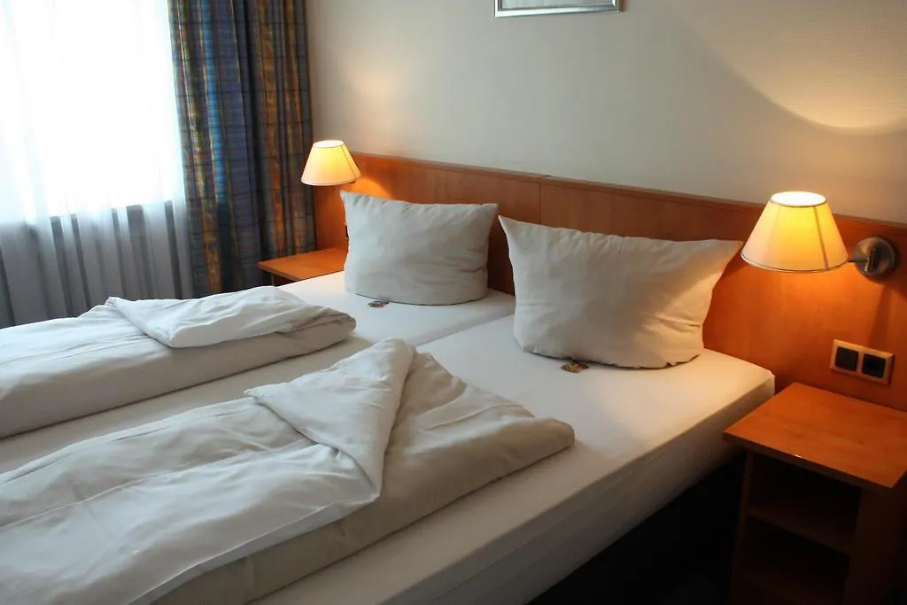 Hotel Niederraeder Hof Fráncfort del Meno