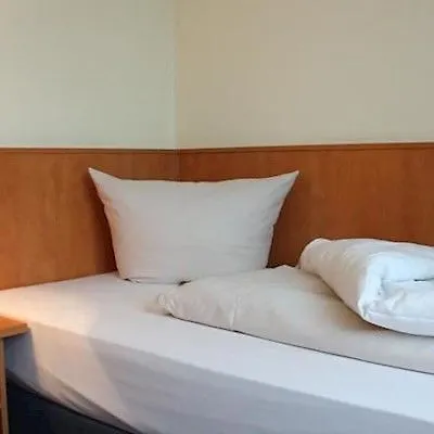Hotel Niederraeder Hof Frankfurt am Main